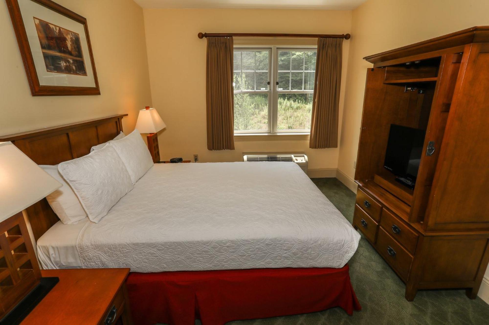 Kaatskill Mountain Club And By Mountain Lodge