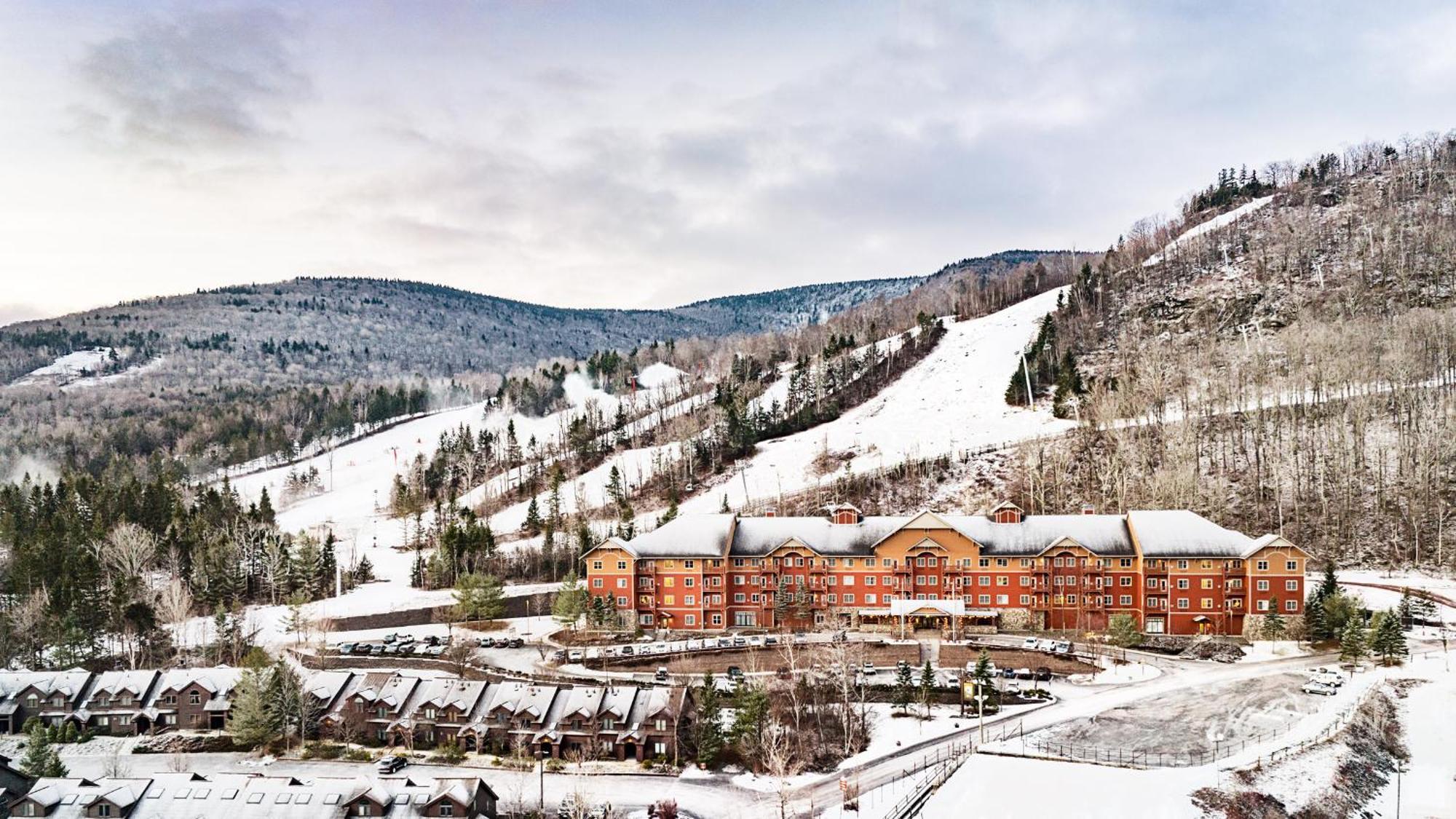 Lodge Kaatskill Mountain Club And By Mountain